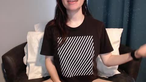 Snapshot of tinyytina chatting on 12/05/24, 06:11 TinyyTina online show from 12/05/24, 06:11