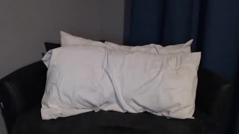 Snapshot of tinyytina chatting on 12/16/24, 10:29 TinyyTina online show from 12/16/24, 10:29