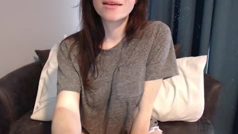 Snapshot of tinyytina chatting on 01/05/25, 06:13 TinyyTina online show from 01/05/25, 06:13