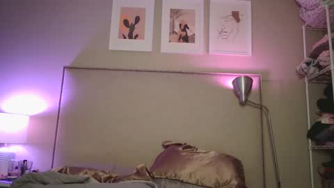 Tipsy Daisy online show from 12/27/24, 02:58