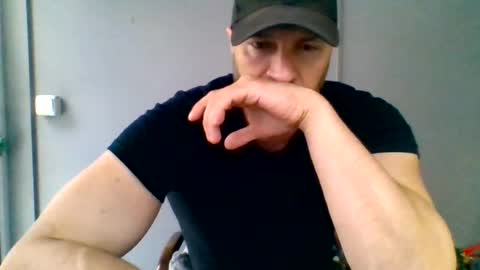 titan_heart online show from 07/04/26, 05:46