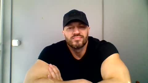 titan_heart online show from 07/17/26, 10:11