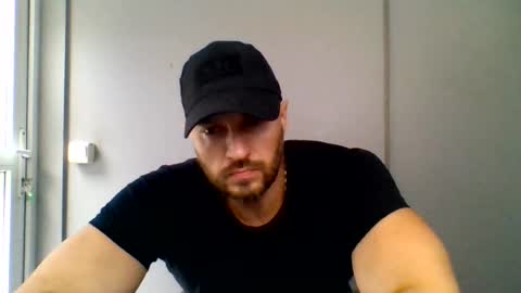 titan_heart online show from 07/28/26, 10:10