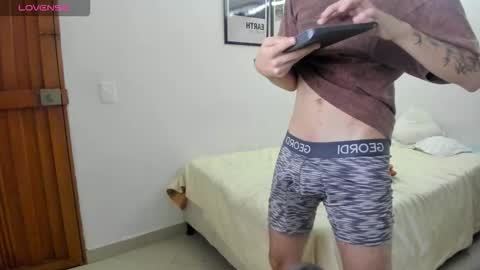 Titan Volcano online show from 12/01/25, 11:32