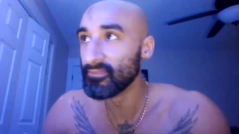 Snapshot of titanfit101 chatting on 11/04/25, 07:18 Titan online show from 11/04/25, 07:18