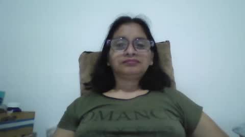 Ester online show from 11/27/25, 11:18