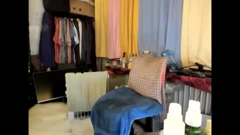 liebe es mich nackt vor der cam zu zeigen online show from 10/09/25, 07:50