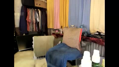 liebe es mich nackt vor der cam zu zeigen online show from 10/11/25, 08:35