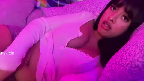 HOTTIE4U online show from 02/01/26, 04:55