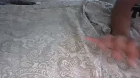 tj526316275 online show from 12/08/24, 07:00