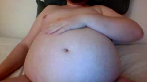 Snapshot of tj88812 chatting on 02/15/26, 09:00 Tj online show from 02/15/26, 09:00