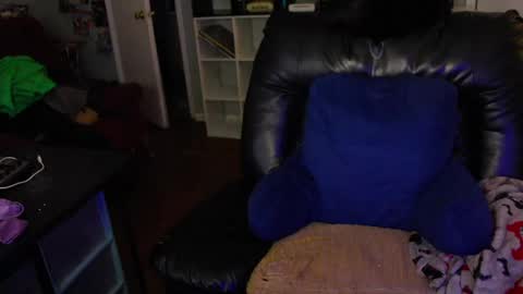 Snapshot of tkmacon chatting on 09/15/25, 10:54 TK Maconn online show from 09/15/25, 10:54