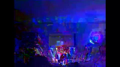 Snapshot of tkthedj chatting on 01/12/25, 01:42 TK online show from 01/12/25, 01:42