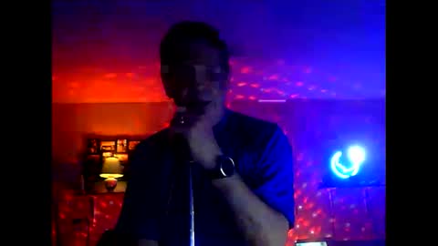 Snapshot of tkthedj chatting on 02/02/25, 01:08 TK online show from 02/02/25, 01:08