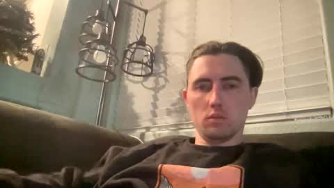 tlayne410 online show from 11/14/25, 07:40