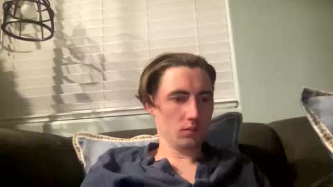 tlayne410 online show from 11/18/25, 10:31