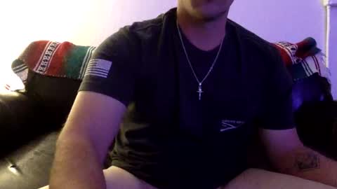 Snapshot of tnich28 chatting on 11/13/25, 11:58 tnich28 online show from 11/13/25, 11:58