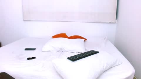 Snapshot of tntexplorers chatting on 12/02/24, 11:29 Natasha Tyson online show from 12/02/24, 11:29