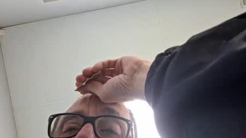 Vols online show from 02/24/25, 11:54