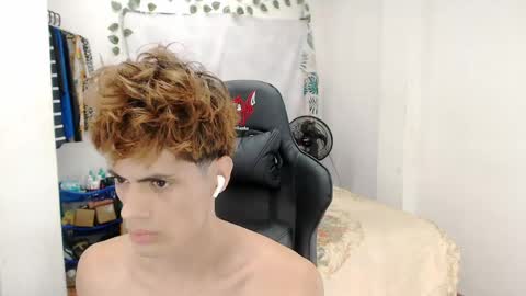 David online show from 04/20/26, 08:39