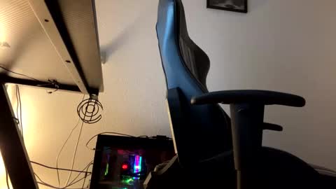 Jan5676 online show from 10/10/25, 06:07