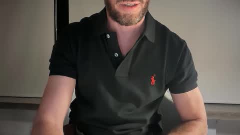 Tobi2016 online show from 10/23/25, 02:55