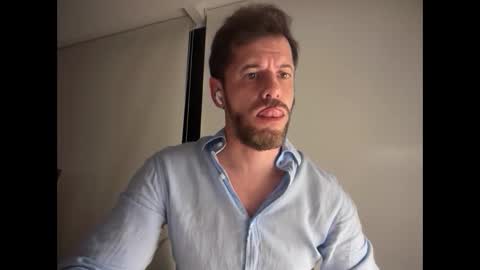 Tobi2016 online show from 12/18/25, 05:35