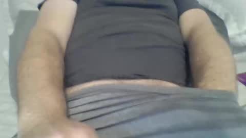 Snapshot of tobirob2 chatting on 11/05/25, 01:05 Toby online show from 11/05/25, 01:05