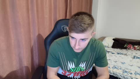 todhorny987 online show from 12/12/24, 09:08