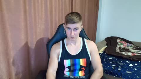 todhorny987 online show from 01/10/25, 07:57