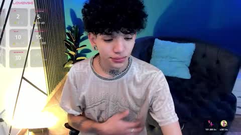 todoroki_g online show from 11/10/25, 12:37