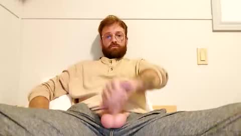 Snapshot of toffbuck chatting on 10/14/25, 11:38 ToffBuck online show from 10/14/25, 11:38