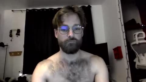 Snapshot of toffbuck chatting on 02/20/26, 06:26 ToffBuck online show from 02/20/26, 06:26