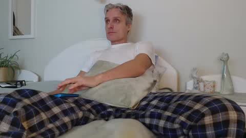 Snapshot of toffmen chatting on 12/27/24, 03:48 Daniel Bisexual uncut 20cm online show from 12/27/24, 03:48