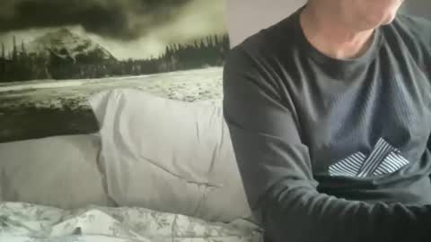 Joshua1983 online show from 10/21/25, 03:24