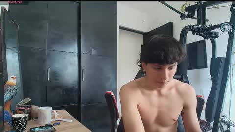 tokio2005 online show from 12/18/25, 02:34