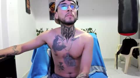 Snapshot of tokio_master chatting on 12/04/25, 03:49 Tokyo Master online show from 12/04/25, 03:49