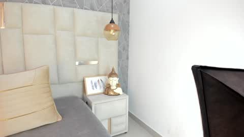 Snapshot of tokiolee chatting on 01/06/25, 07:31 Tokio lee online show from 01/06/25, 07:31