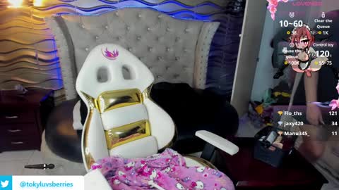 Snapshot of toky_doll chatting on 12/11/24, 01:15 toky online show from 12/11/24, 01:15