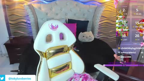 Snapshot of toky_doll chatting on 12/19/24, 01:28 toky online show from 12/19/24, 01:28