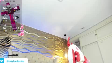 Snapshot of toky_doll chatting on 01/11/25, 06:54 toky online show from 01/11/25, 06:54