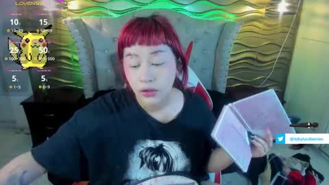 Snapshot of toky_doll chatting on 02/11/25, 07:16 toky online show from 02/11/25, 07:16