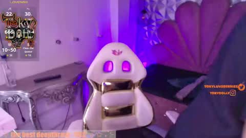 toky         online show from 10/23/25, 07:45