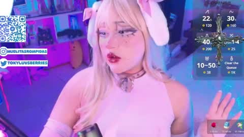 toky         online show from 04/23/26, 04:35