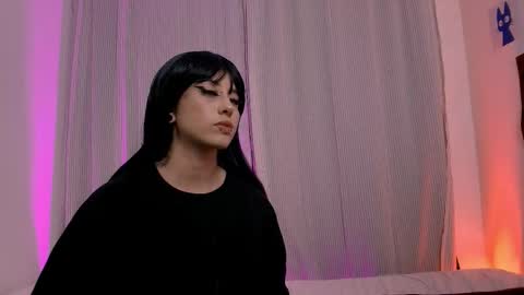  Halsey  Sofii  online show from 01/11/26, 06:51