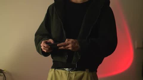 tokyo_oo online show from 11/23/25, 02:39