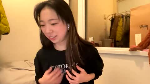 Snapshot of tokyobeauty chatting on 04/28/26, 06:29 tokyobeauty online show from 04/28/26, 06:29