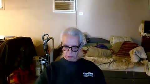 tom112292014 online show from 12/17/25, 05:41