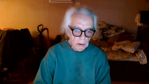 tom112292014 online show from 02/09/26, 04:38