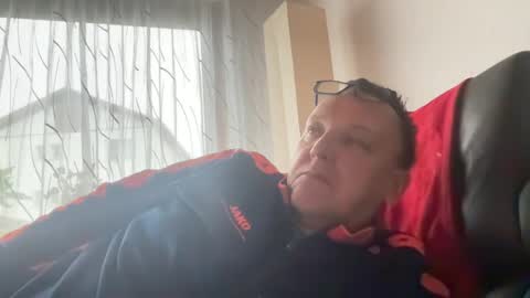 Tom online show from 12/22/24, 12:16